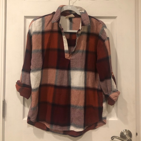 Red, Maroon & White Target Universal Threads Flannel - Picture 2 of 3